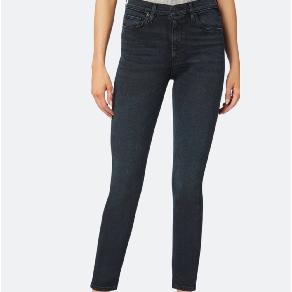 Women Hudson Jeans
Barbara High-Rise Super Skinny Ankle Jean